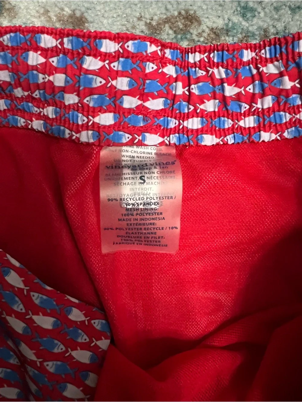 Vineyard Vines Men's Red Blue Patterned Swim Board Shorts